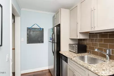 801 Daniels Street #D, Raleigh, NC 27605 - Photo 5
