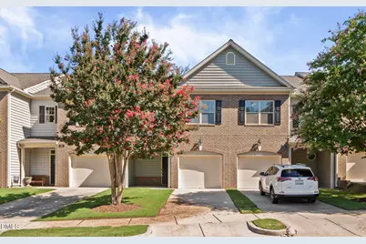529 Panorama Park Place, Cary, NC 27519 - Photo 3