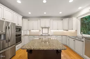 1207 Duplin Rd, Raleigh, NC 27607 - Photo 15
