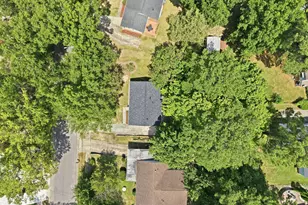 2107 Dandridge Dr, Raleigh, NC 27610 - Photo 35