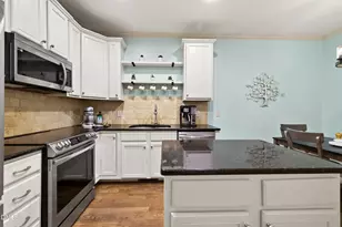 441 Marsh Landing Dr, Holly Springs, NC 27540 - Photo 19