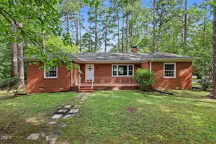 423 Whitehead Cir, Chapel Hill, NC 27514 - Photo 1