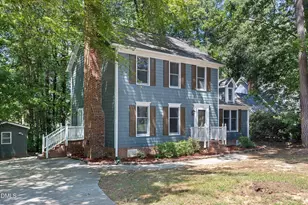 100 Culcross Ct, Cary, NC 27513 - Photo 3