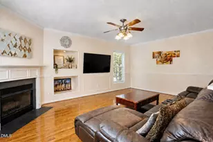 129 Okamato St, Raleigh, NC 27603 - Photo 9