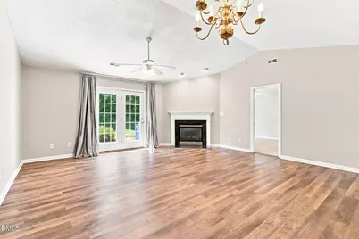 3027 Maple Avenue #Apt C3, Burlington, NC 27215 - Photo 5