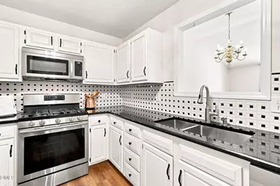 3027 Maple Avenue #Apt C3, Burlington, NC 27215 - Photo 9
