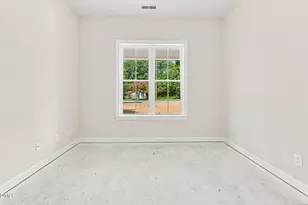 302 Pine St, Smithfield, NC 27577 - Photo 13