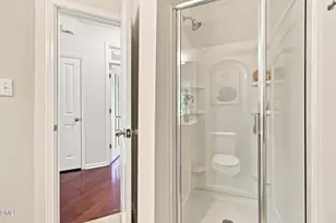 114 Brookview St, Durham, NC 27713 - Photo 9