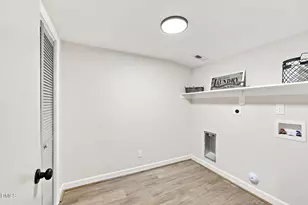 6220 Bramblewood Dr, Raleigh, NC 27612 - Photo 25
