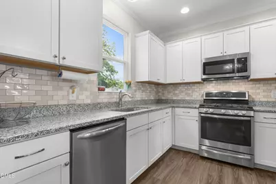 220 Bridge Street, Fuquay-Varina, NC 27526 - Photo 9