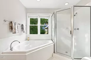 100 Harvest Ct, Carrboro, NC 27510 - Photo 23