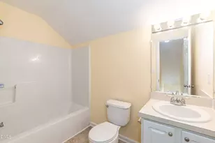 241 Stansbury Ln, Clayton, NC 27527 - Photo 29