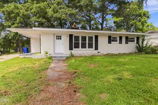 605 Sunnyside Ln W, Wilson, NC 27893 - Photo 1