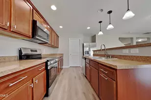 514 Kerriann Ln, Clayton, NC 27520 - Photo 7