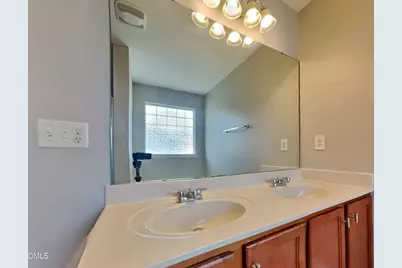 514 Kerriann Lane, Clayton, NC 27520 - Photo 9