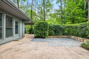 425 Brookside Dr, Chapel Hill, NC 27516 - Photo 25