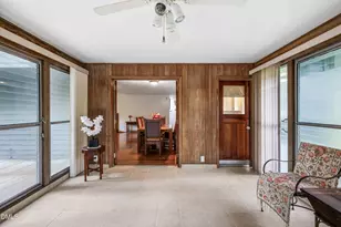 425 Brookside Dr, Chapel Hill, NC 27516 - Photo 21