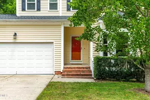 305 Chapel Valley Ln, Apex, NC 27502 - Photo 3