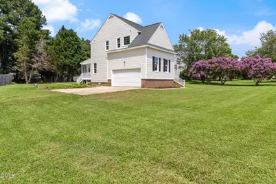 1072 Loop Road, Clayton, NC 27527 - Photo 3