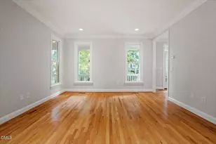 305 Wyndham Dr, Chapel Hill, NC 27516 - Photo 17