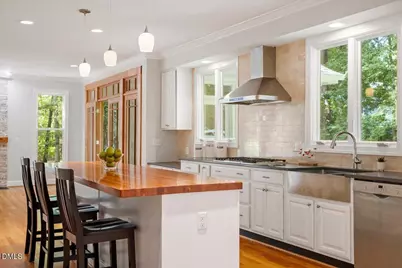305 Wyndham Drive, Chapel Hill, NC 27516 - Photo 23