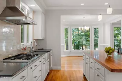 305 Wyndham Drive, Chapel Hill, NC 27516 - Photo 25