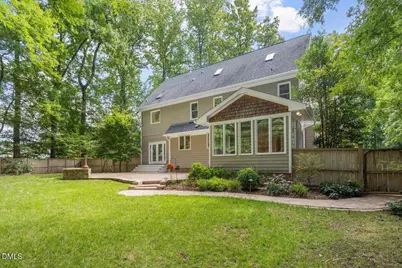 305 Wyndham Drive, Chapel Hill, NC 27516 - Photo 7