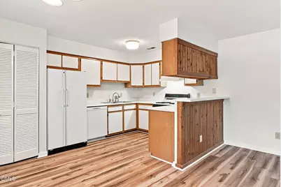 400 Summerwalk Circle, Chapel Hill, NC 27517 - Photo 17
