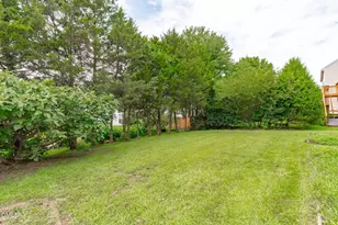 206 Redwood Park Dr, Morrisville, NC 27560 - Photo 55