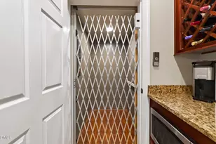12113 Pawleys Mill Cir, Raleigh, NC 27614 - Photo 3
