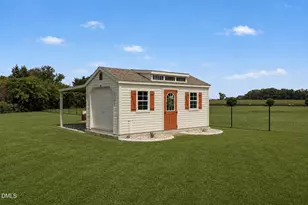 125 Tedpace St, Princeton, NC 27569 - Photo 31