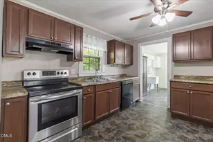 700 N Webb St, Selma, NC 27576 - Photo 19