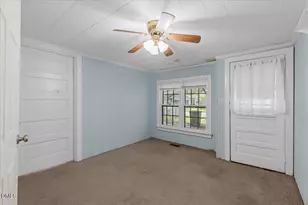 700 N Webb St, Selma, NC 27576 - Photo 17