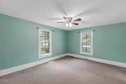 700 N Webb Street, Selma, NC 27576 - Photo 11