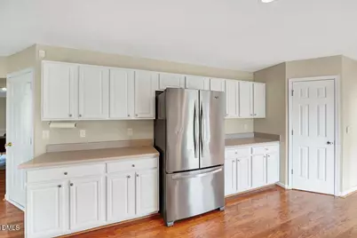 3109 Marshlane Way, Raleigh, NC 27610 - Photo 9