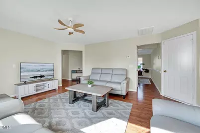 3109 Marshlane Way, Raleigh, NC 27610 - Photo 7