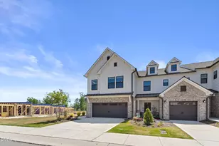 92 N District Ave N, Clayton, NC 27527 - Photo 3