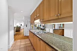 325 Buncombe St, Raleigh, NC 27609 - Photo 25