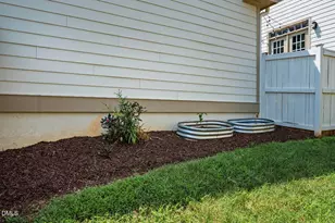 312 Della St, Chapel Hill, NC 27516 - Photo 35