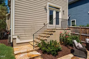312 Della St, Chapel Hill, NC 27516 - Photo 33