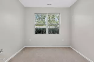 512 Stapleford Ln, Fuquay-Varina, NC 27526 - Photo 13