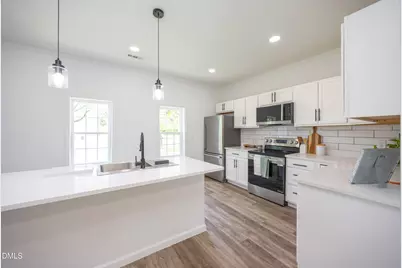 309 Stetson Street, Clinton, NC 28328 - Photo 7