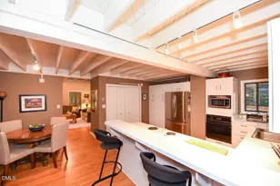 512 Marion Way, Chapel Hill, NC 27516 - Photo 9