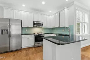 315 Rossburn Way, Chapel Hill, NC 27516 - Photo 15
