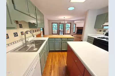 6 Burnwood Place, Chapel Hill, NC 27517 - Photo 3