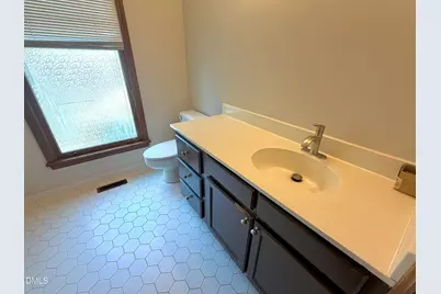 6 Burnwood Place, Chapel Hill, NC 27517 - Photo 17