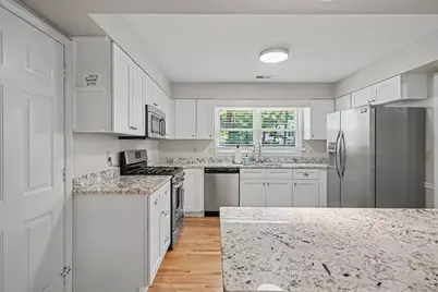 1500 Laureldale Drive, Raleigh, NC 27609 - Photo 9