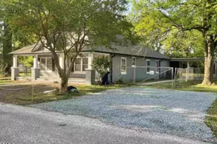 510 E Rose St, Smithfield, NC 27577 - Photo 3