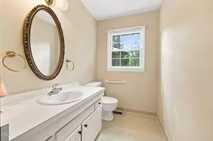 5805 Morning Forest Dr, Raleigh, NC 27609 - Photo 35