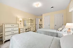 5805 Morning Forest Dr, Raleigh, NC 27609 - Photo 43